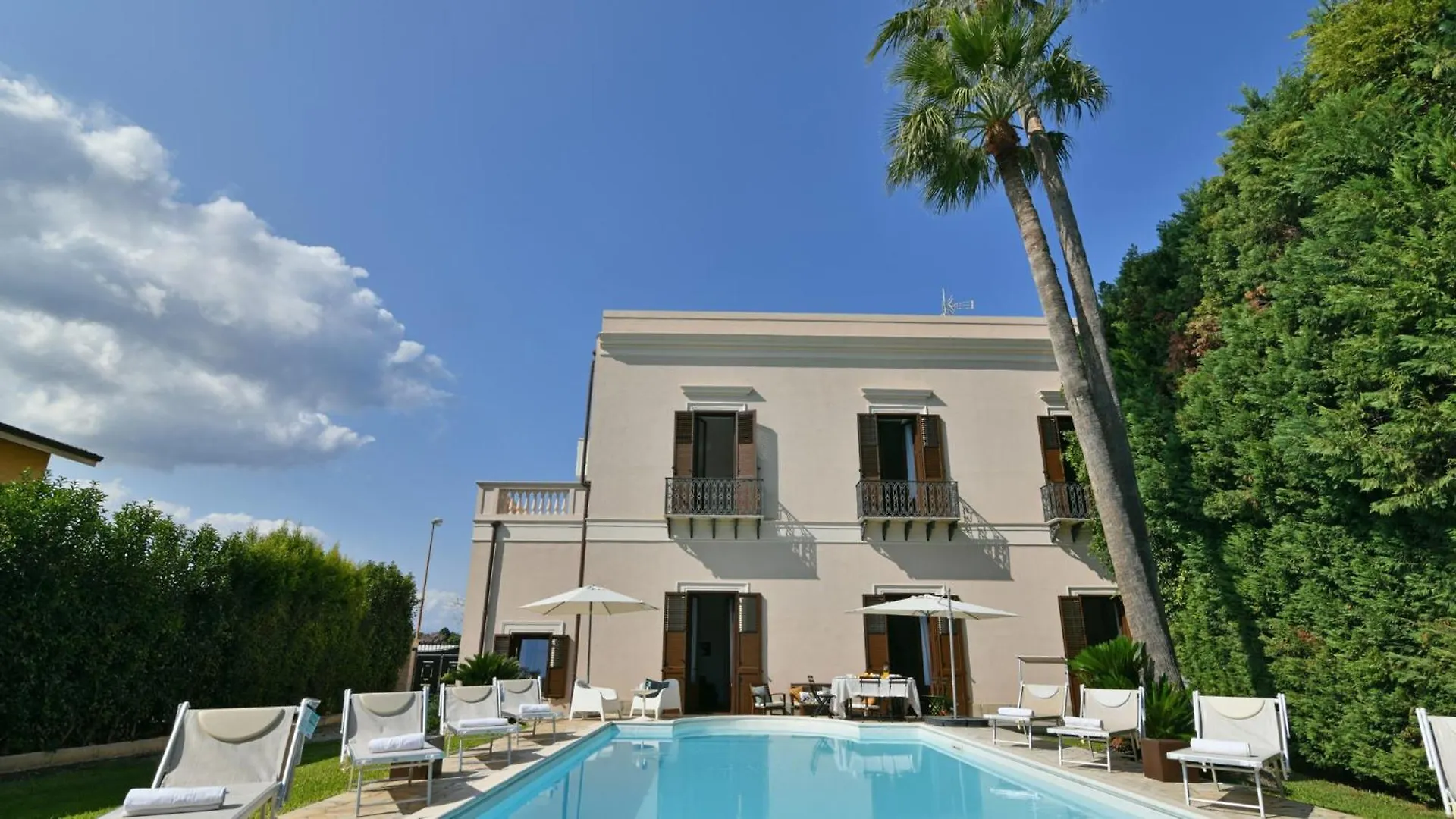 Villa Afrodite 8, Emma Villas ميلاتسو